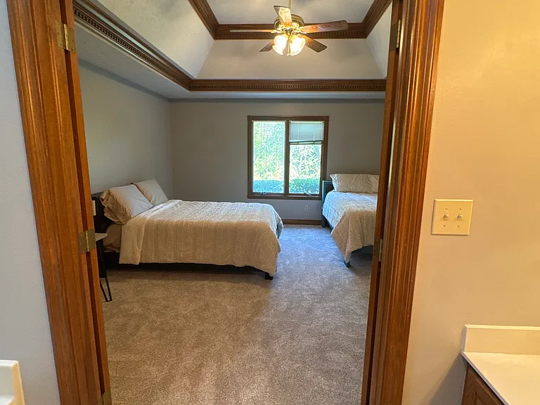 1007 New Harmony Dr — Photo 15