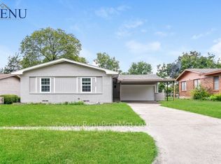 4027 Summit Ridge Dr, Dallas, TX 75216