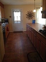 4th image of 300 N Deneen St