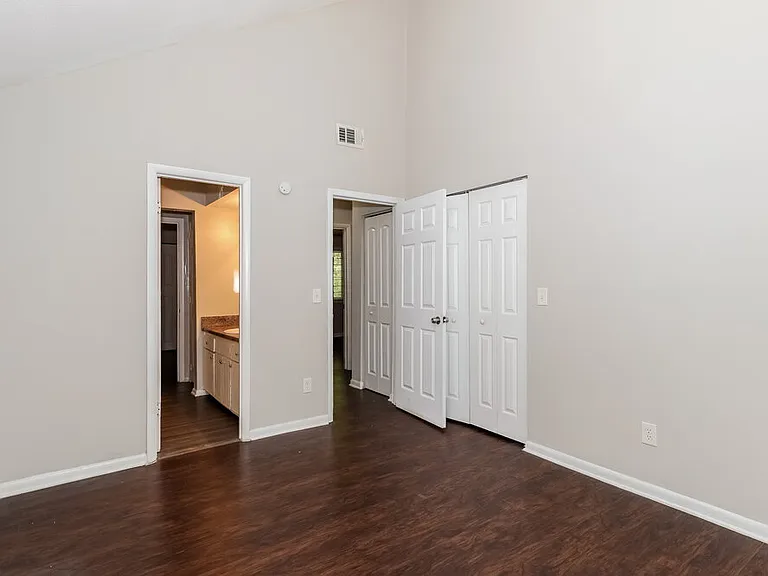 3419 Cobbs Ferry Dr — Photo 10