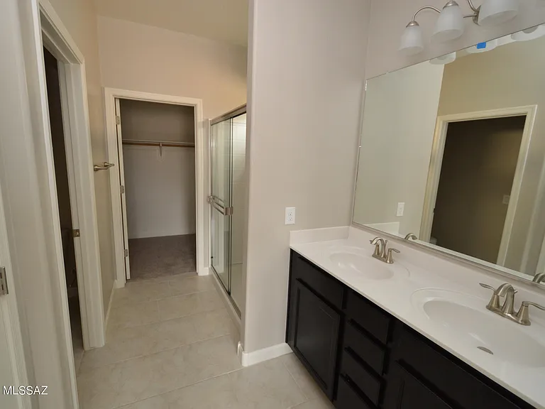 12175 E Metz Dr — Photo 9