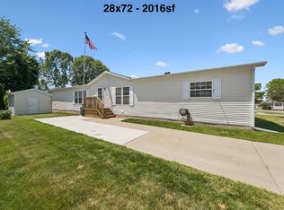 3373 Shale Ct, Milford, MI 48380