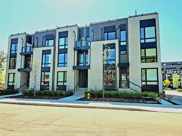 31 Florence St Unit 9, Toronto, ON M6K 1P4