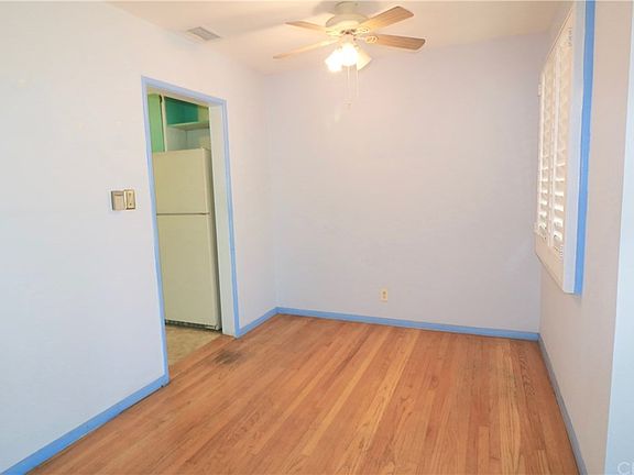4th image of 4738 Pearce Ave
