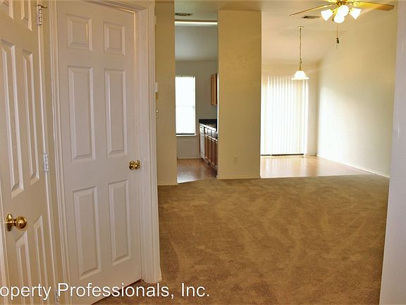 2nd image of 3058 Pine Valley Dr