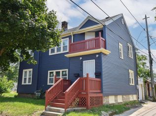 3515 W Locust St, Milwaukee, WI 53210