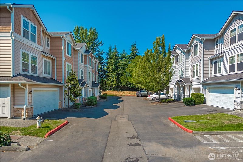4th image of 23217 62nd Place Street S #31-2