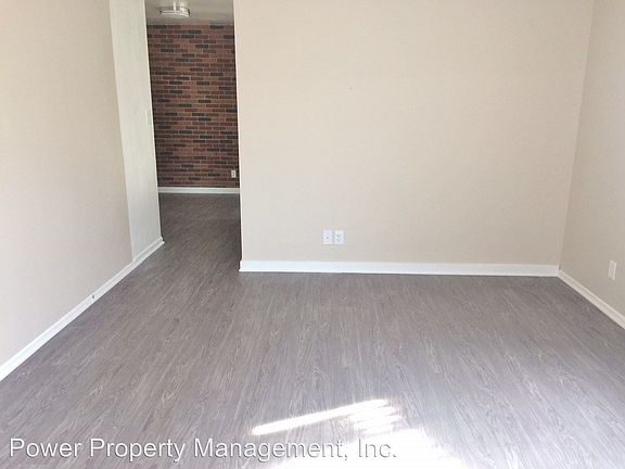 3rd image of 516 E Regent St APT 1