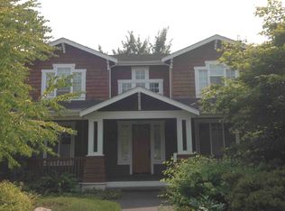 4037 NE 56th St, Seattle, WA 98105