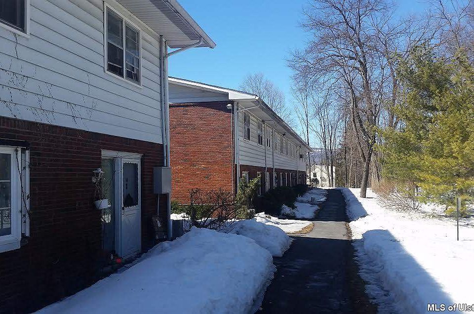 1st image of 20 Orchard Hts