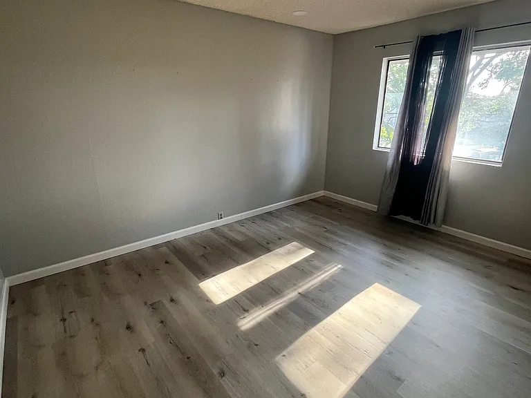 267 Rancho Ct #D — Photo 25