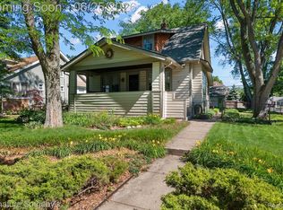 233 E Farnum Ave, Royal Oak, MI 48067