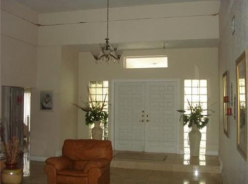 5th image of 20040 Portcawl Dr