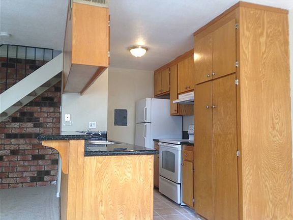 4th image of 4692 Capay Dr Unit 3