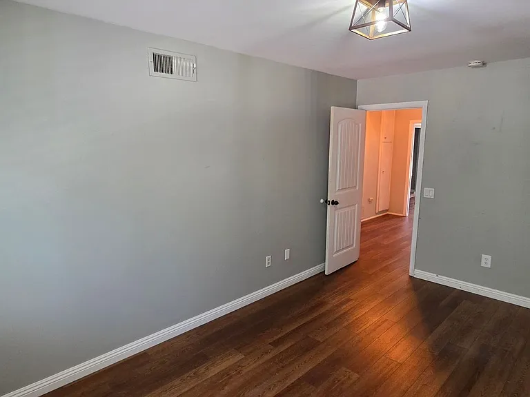1524 Whitsett Dr — Photo 51