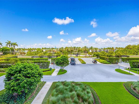 2nd image of 10201 Collins Ave Unit 305