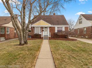 24513 Carlysle St, Dearborn, MI