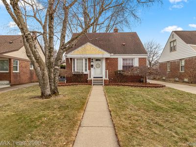 24513 Carlysle St, Dearborn, MI, 48124
