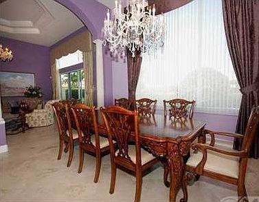 5th image of 525 Les Jardin Dr