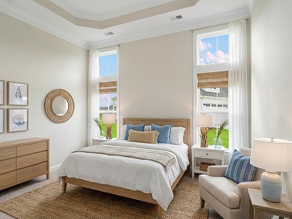 Owner s Suite - Virtually Staged