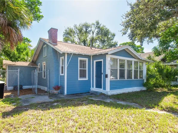 2010 42nd St S, Saint Petersburg, FL 33711