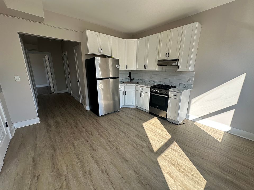 1st image of 104 Belmont Ave #3D