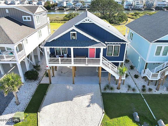 2nd image of 1304 N Shore Drive