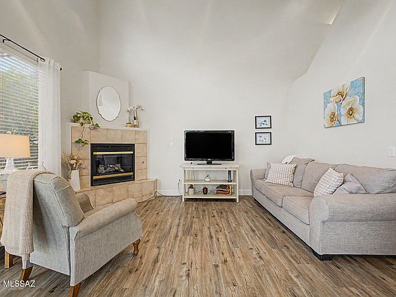 3rd image of 8654 E Placita Pueblo Bonito