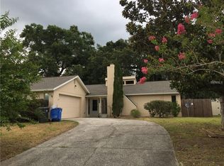 915 McIntosh Cir, Brandon, FL 33510