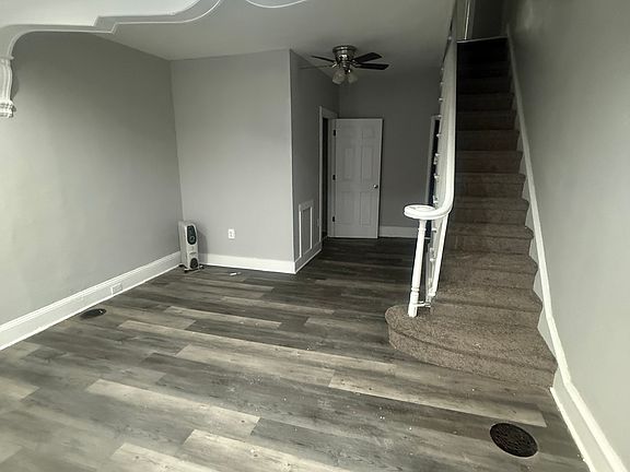 3rd image of 2140 Fernon St