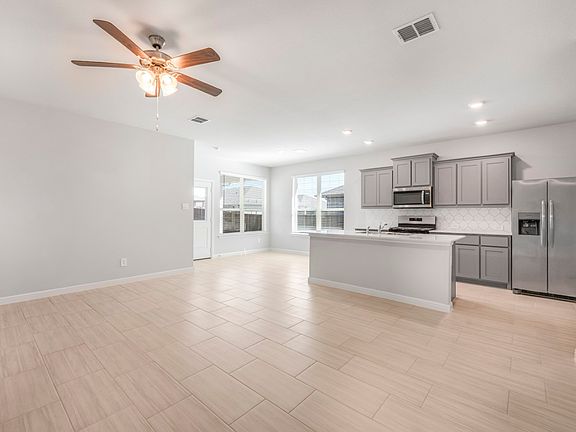 2nd image of 767 Basin Ct
