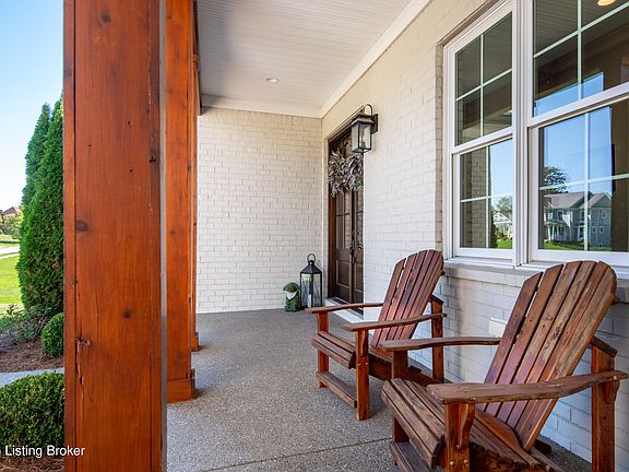 4th image of 1006 Poplar Ridge Rd