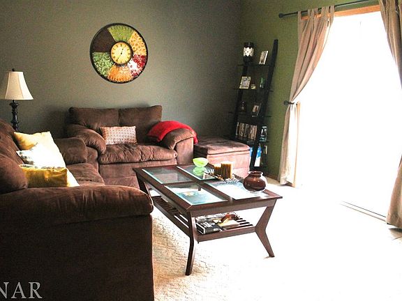 2nd image of 419 Park Creek Ct