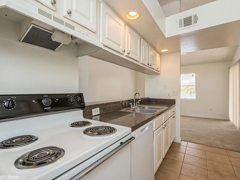 Audubon Cove — Photo 20