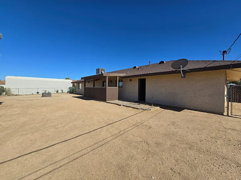 57980 Hidden Gold Dr — Photo 9
