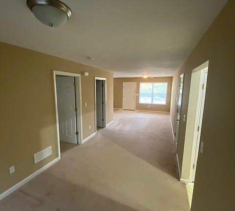 2nd image of 216 Juanita Ln #216
