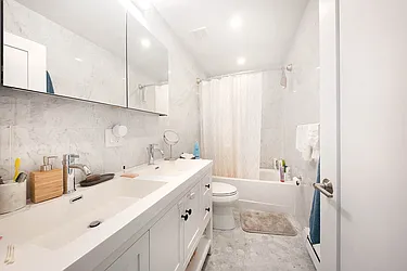 Rented by Rita S Citrin, LREB