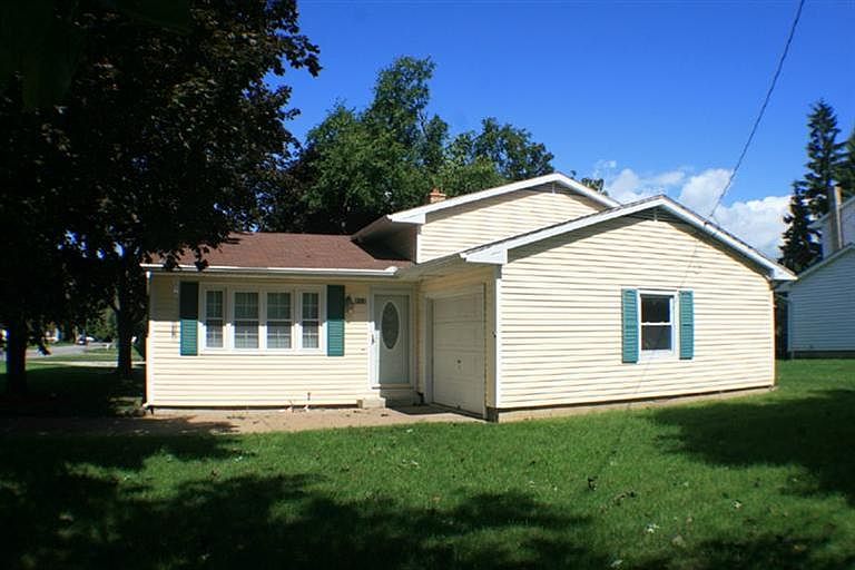 1st image of 213 Gildona Dr