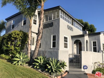 6002 S Citrus Ave, Los Angeles, CA, 90043
