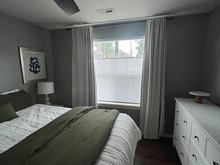 7435 N Kellogg St — Photo 11