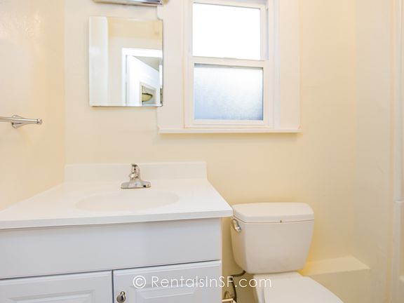4th image of 1161 Stanyan St APT 5