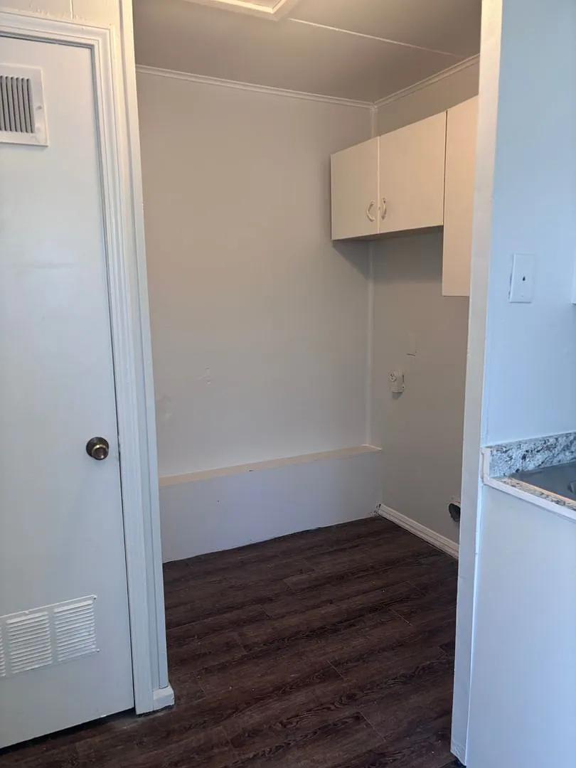 Building Photo - 3329 Madewell Dr