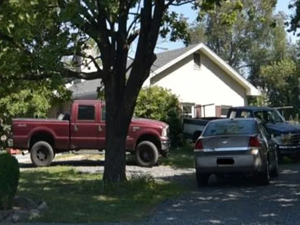 895 Shawnee Dr, Harrisburg, PA 17112