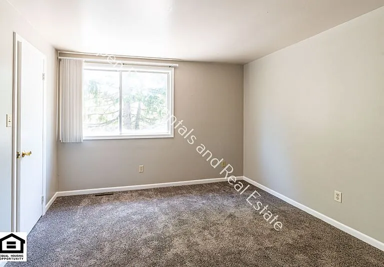 15030 Tally Ho Dr #17 — Photo 16