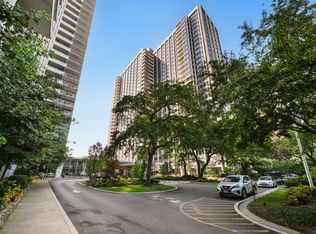 4250 N Marine Dr APT 1235, Chicago, IL 60613