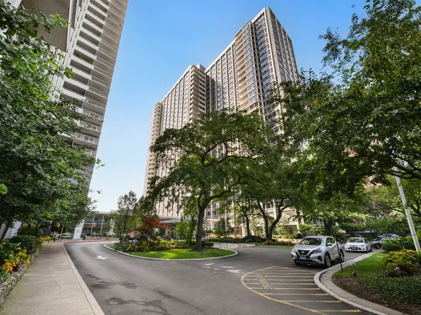4250 N Marine Dr APT 1235, Chicago, IL 60613