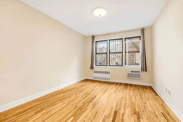 Rented by Sotheby's International Realty | media 2