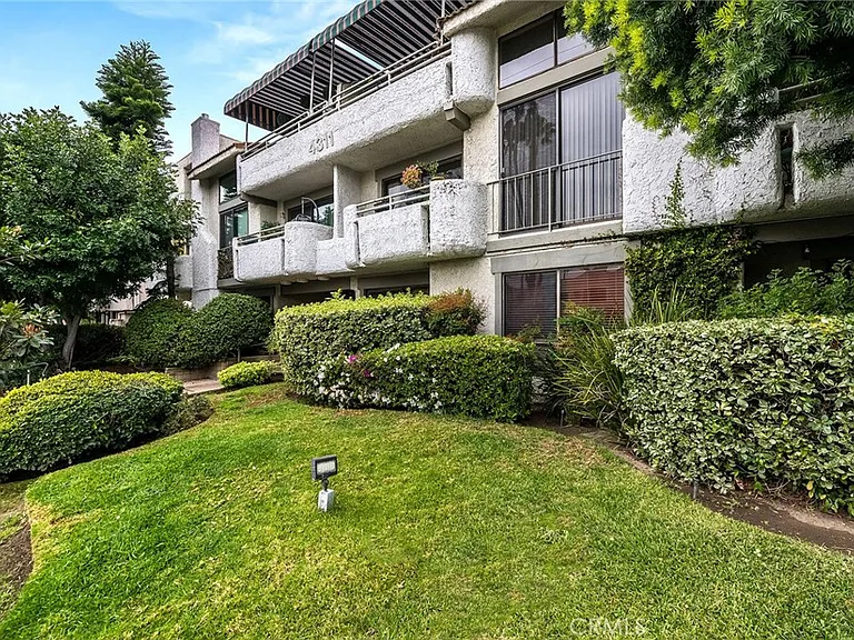 4311 Colfax Ave — Photo 19