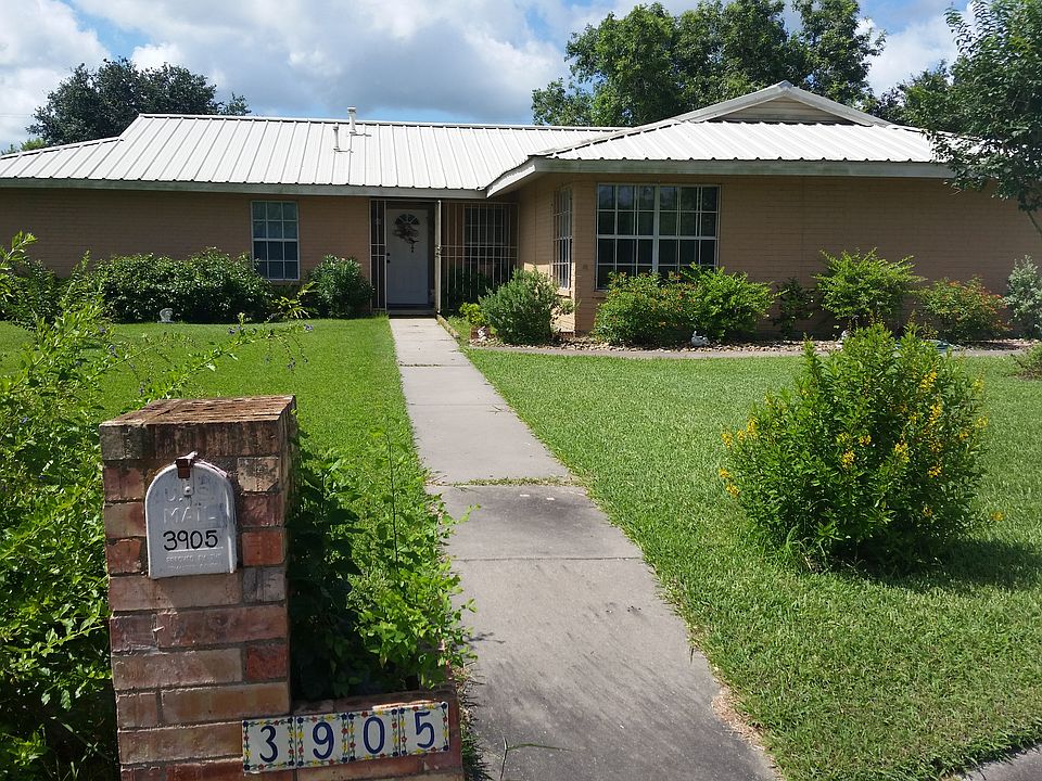 1st image of 3905 Vangie Ln.