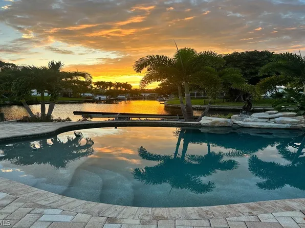 5972 Baker Ct, Fort Myers, FL 33919